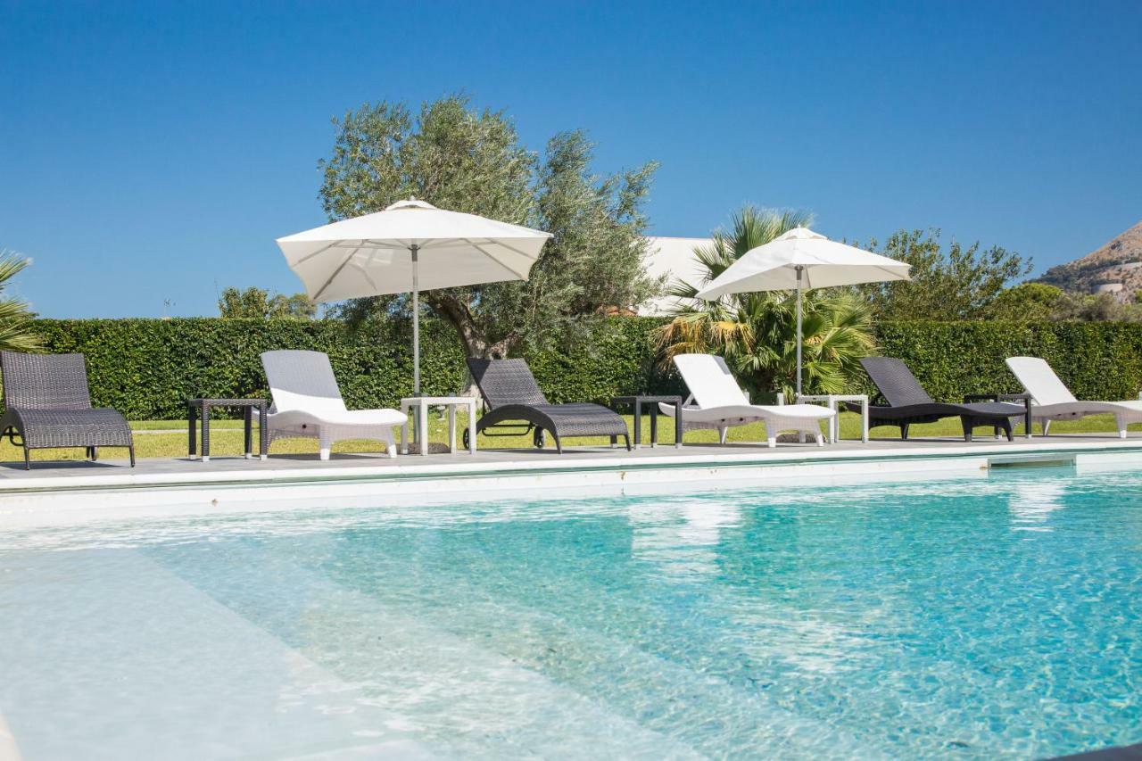 Luxury Villa Spa Mondello Exteriör bild