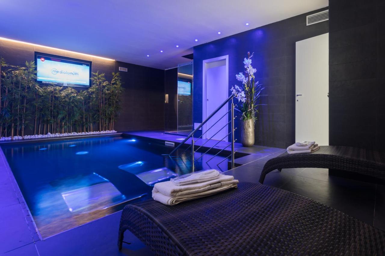 Luxury Villa Spa Mondello Exteriör bild